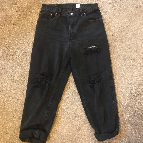 ✨VINTAGE LEVI’S✨ - Picture 2 of 3